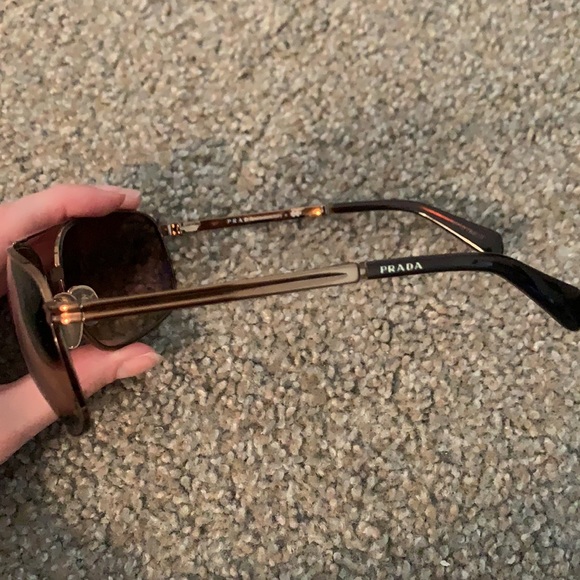 Prada aviator sunglasses. Gradient lenses - Picture 8 of 8